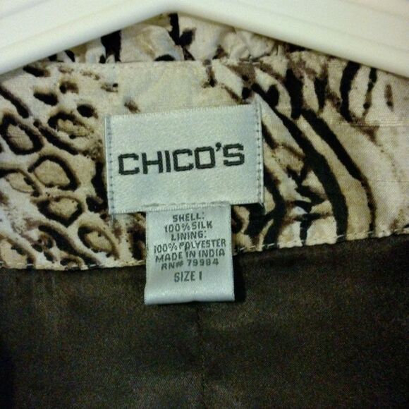 Chico size 1 animal print 100% silk jacket. - Picture 2 of 7